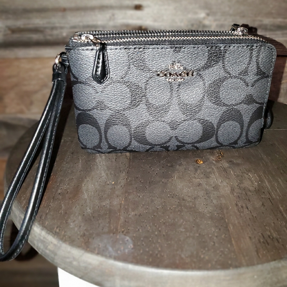 Coach  Black and Gray Double Wristlet